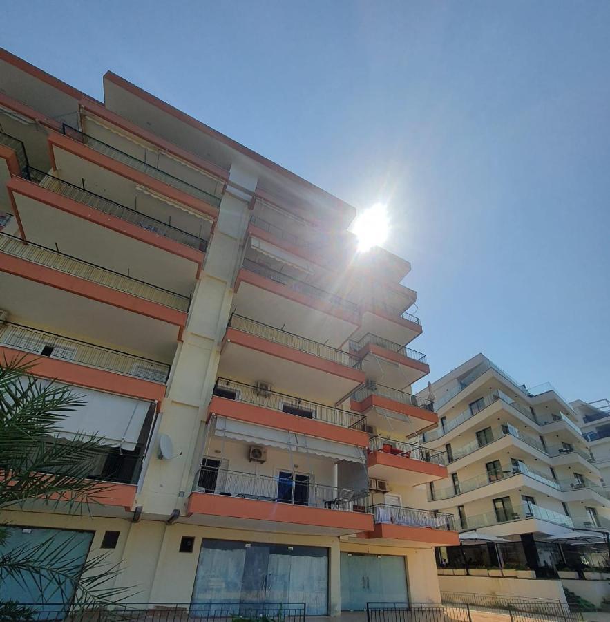 Lovely 3-Bedroom Apartment Rei Saranda Kültér fotó